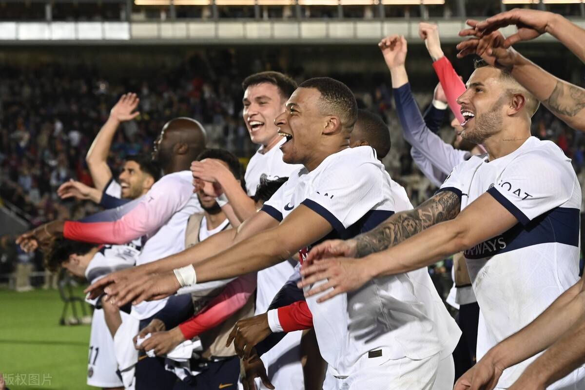 爱游戏体育-巴黎3-0大胜巴萨，晋级欧冠四强