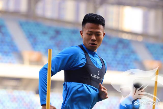 AYX体育赛事-新赛季即将开启，球队备战训练全面展开