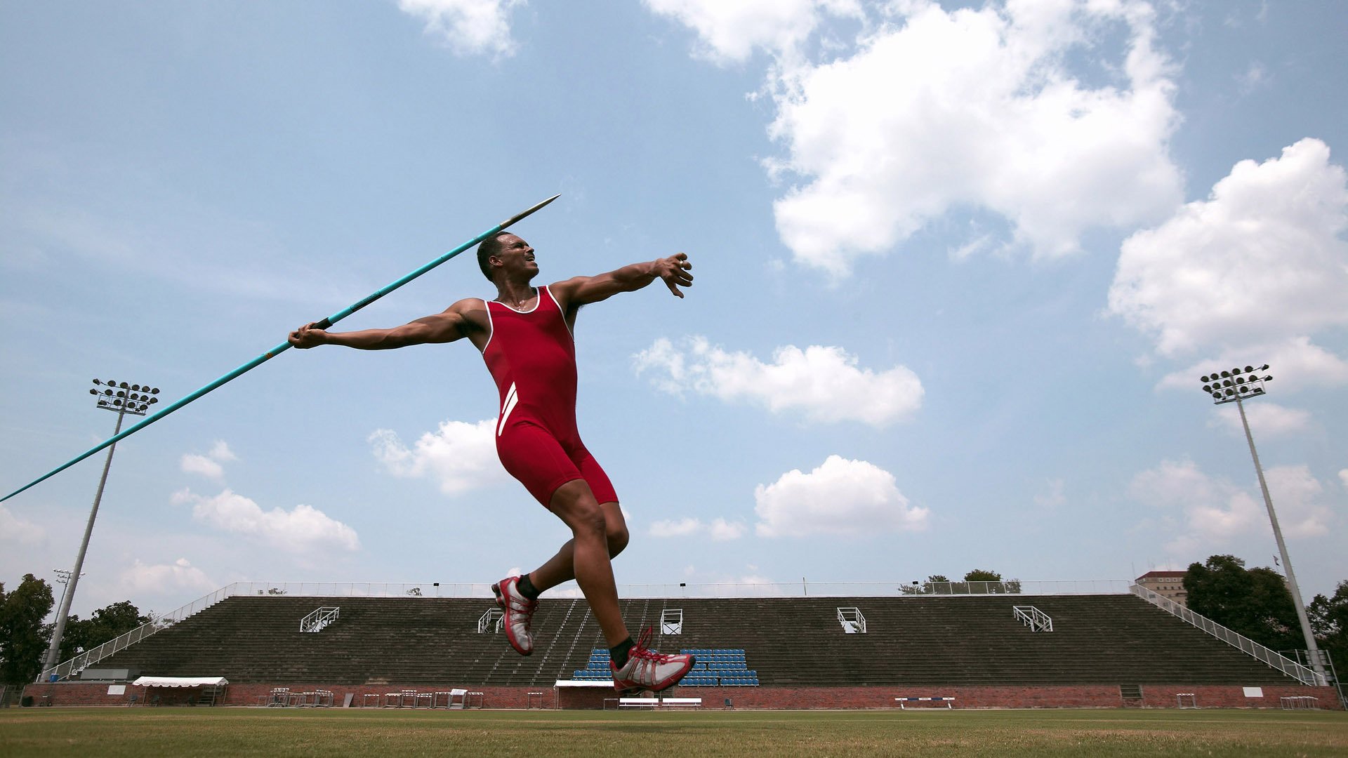 爱游戏体育-托尼的雅典，当希腊对阵卡塔尔，一个名字如何定义一场比赛